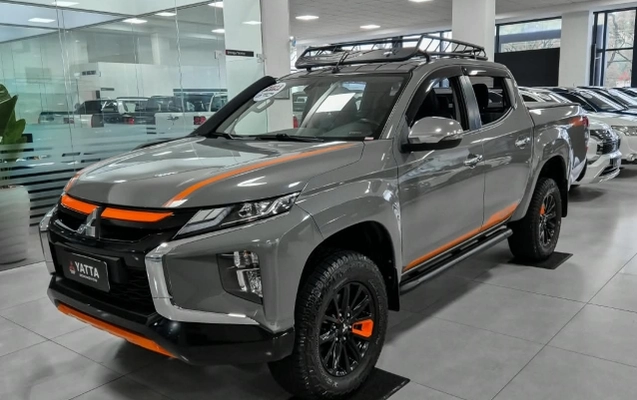 imagem-https://www.socarrao.com.br/sc-vehicle-images-prod/4447975/1793021487039-dOcj3saMdyWrwJSw1zWJh83y06FJLcaU.jpg