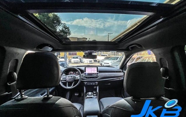 imagem-https://www.socarrao.com.br/sc-vehicle-images-prod/4447991/1793021677643-w4B4D9d3tf9jfpGe6CQQY4vKzzPyYJtC.jpg