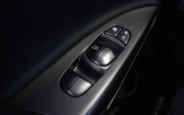 imagem-https://www.socarrao.com.br/sc-vehicle-images-prod/4448068/1793022265023-8578940_16_B_6e351d13de.jpeg