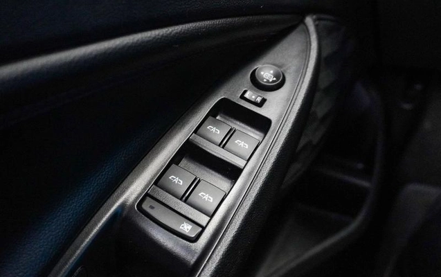 imagem-https://www.socarrao.com.br/sc-vehicle-images-prod/4448075/1793022314013-8575513_15_B_5192a621be.jpeg