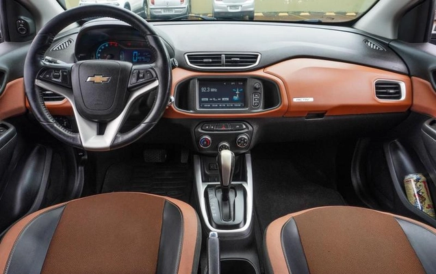 imagem-https://www.socarrao.com.br/sc-vehicle-images-prod/4448076/1793022332078-8575258_17_B_006160cd1e.jpeg