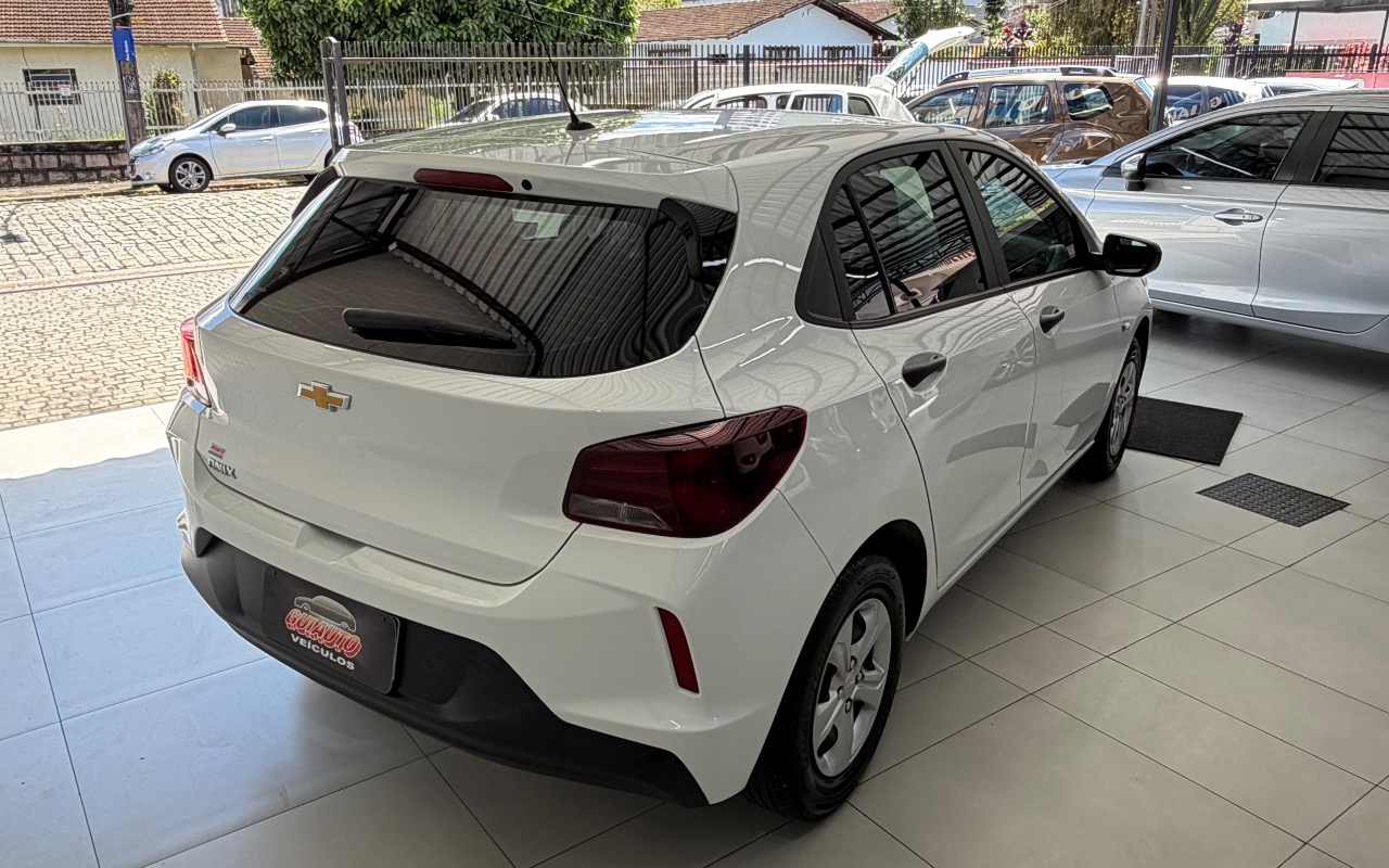 imagem-https://www.socarrao.com.br/sc-vehicle-images-prod/4448095/1793022585917-SU1HXzc0ODMuanBlZw.jpeg