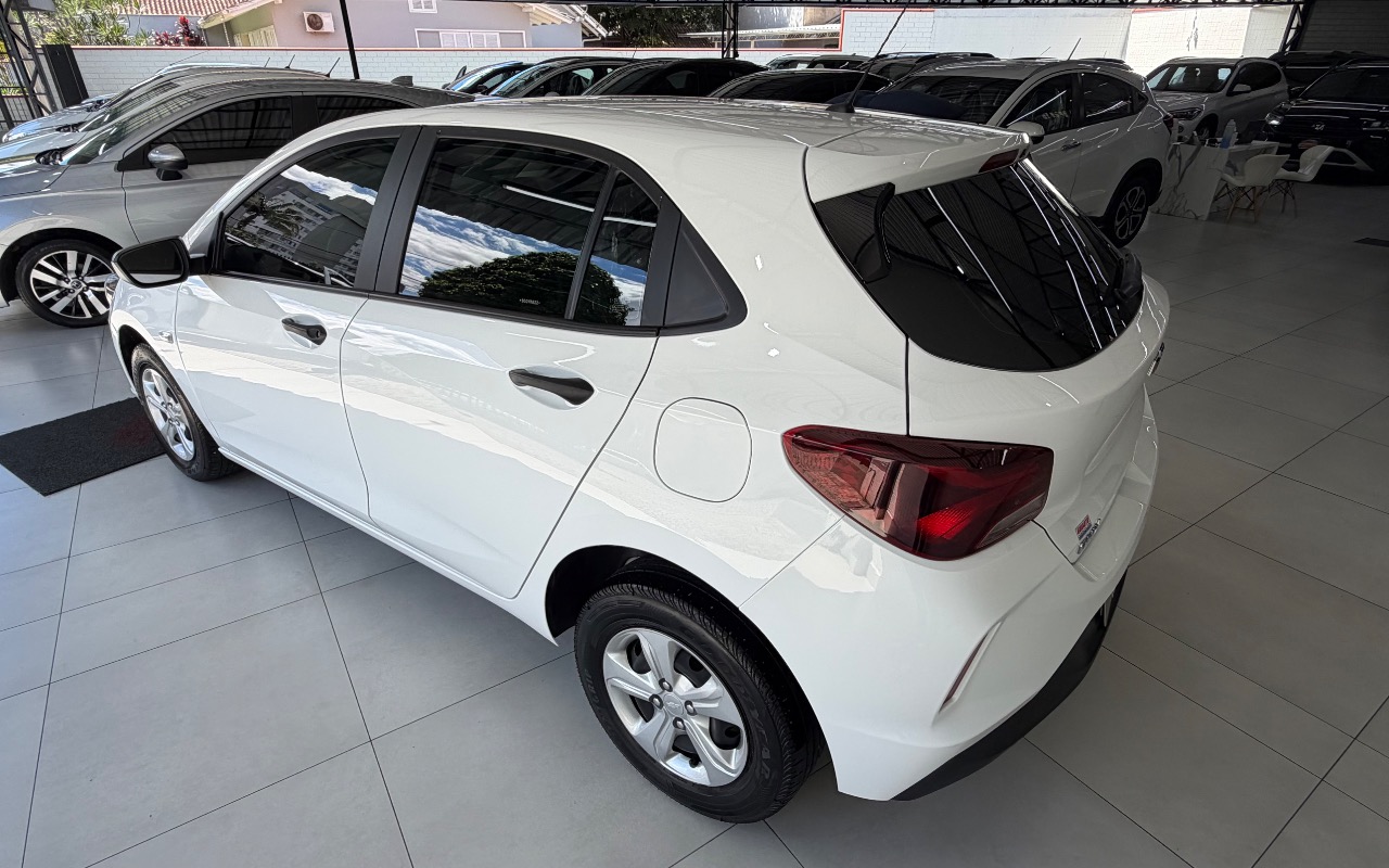 imagem-https://www.socarrao.com.br/sc-vehicle-images-prod/4448095/1793022585986-SU1HXzc0ODQuanBlZw.jpeg