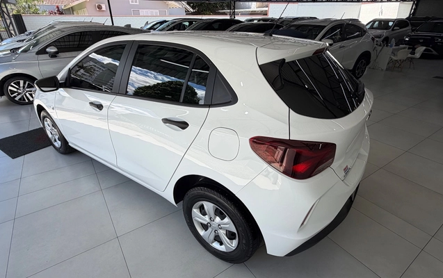 imagem-https://www.socarrao.com.br/sc-vehicle-images-prod/4448095/1793022585986-SU1HXzc0ODQuanBlZw.jpeg