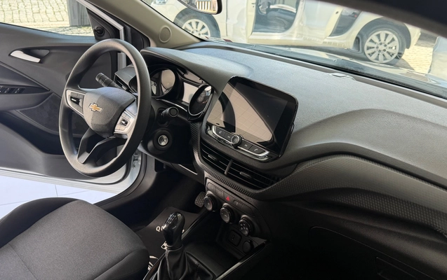 imagem-https://www.socarrao.com.br/sc-vehicle-images-prod/4448095/1793022586112-SU1HXzc0ODYuanBlZw.jpeg