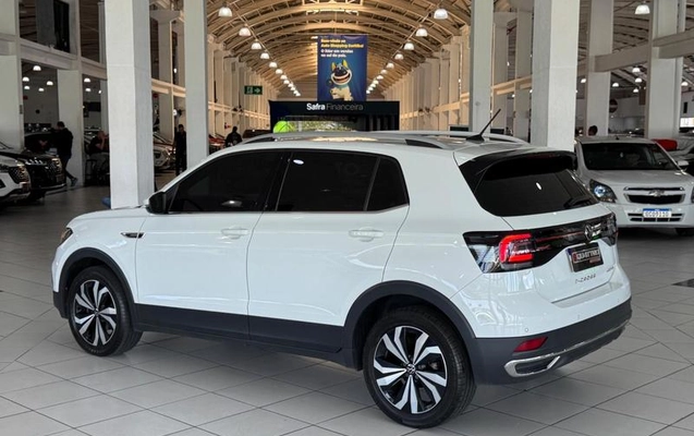 imagem-https://www.socarrao.com.br/sc-vehicle-images-prod/4448212/1793023297724-8588257_22_B_20472d29ee.jpeg
