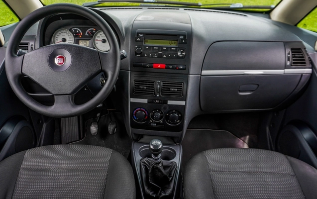 imagem-https://www.socarrao.com.br/sc-vehicle-images-prod/4448217/1793042749883-c3134fd9-9239-4147-86b0-00f01fce57ad.jpg