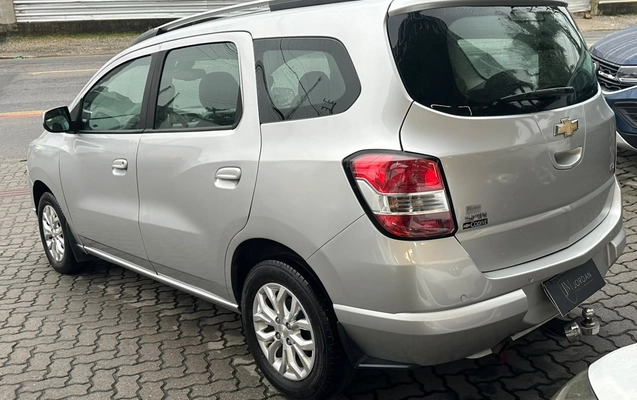 imagem-https://www.socarrao.com.br/sc-vehicle-images-prod/4448219/1793023339523-003_65003940486c7d790f20cdfa8d15b8e7.jpg