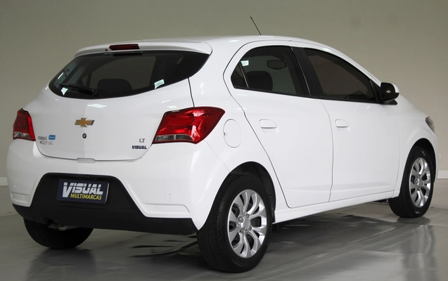 imagem-https://www.socarrao.com.br/sc-vehicle-images-prod/4448227/1793023441959-2_010738.jpg