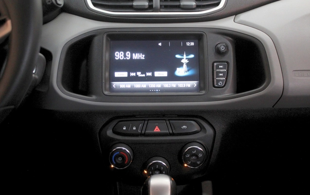 imagem-https://www.socarrao.com.br/sc-vehicle-images-prod/4448227/1793023442014-9_010738.jpg