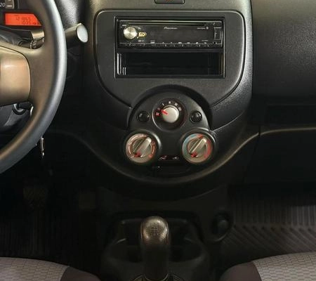 imagem-https://www.socarrao.com.br/sc-vehicle-images-prod/4448229/1793024327845-8575932_8_B_1f05d1cdc3.jpeg