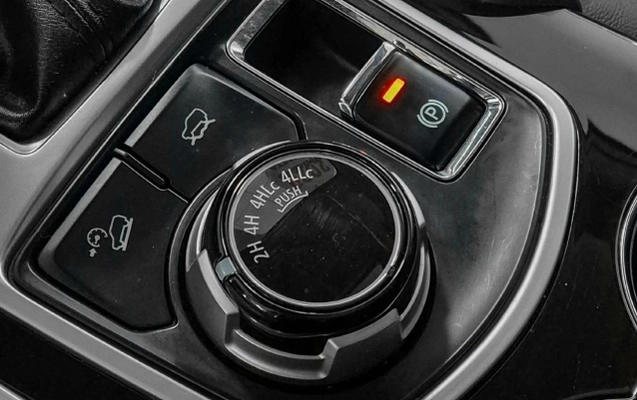 imagem-https://www.socarrao.com.br/sc-vehicle-images-prod/4448248/1793023704538-mooyMoWQ8ooBazCkbC0mSEE4IMuwTLac.jpg