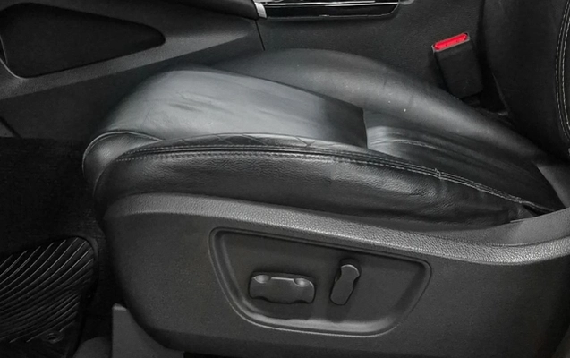 imagem-https://www.socarrao.com.br/sc-vehicle-images-prod/4448248/1793023704543-8AZJWuzn8x6ZNdNM4wajHXdxmsbVFRZV.jpg