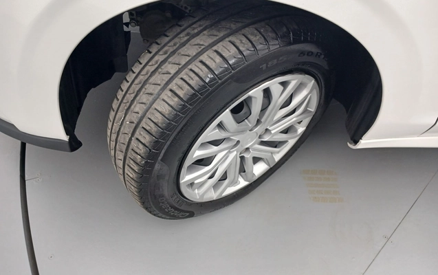 imagem-https://www.socarrao.com.br/sc-vehicle-images-prod/4448341/1793024490593-2_111840.jpg