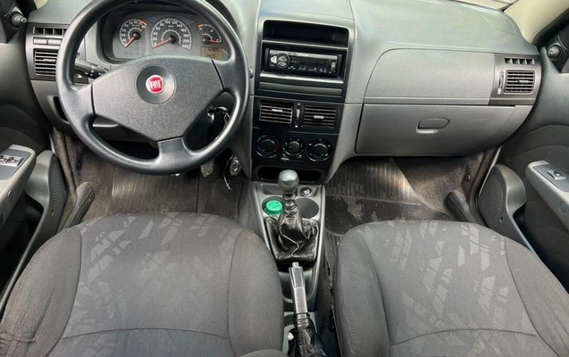 imagem-https://www.socarrao.com.br/sc-vehicle-images-prod/4448365/1793025801809-8605702_10_B_2d2d3b5ee1.jpeg