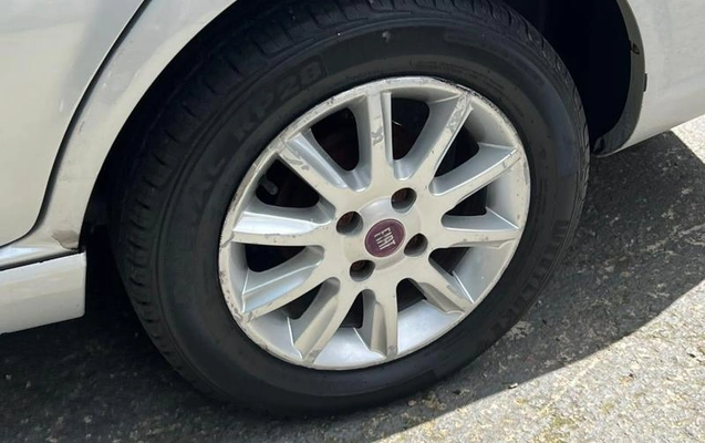 imagem-https://www.socarrao.com.br/sc-vehicle-images-prod/4448365/1793025801820-8605702_10_B_ff1cddc056.jpeg