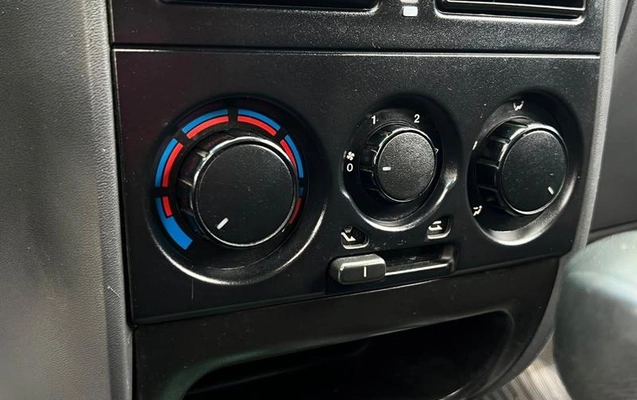 imagem-https://www.socarrao.com.br/sc-vehicle-images-prod/4448365/1793025801823-8605702_10_B_2a276a27f2.jpeg