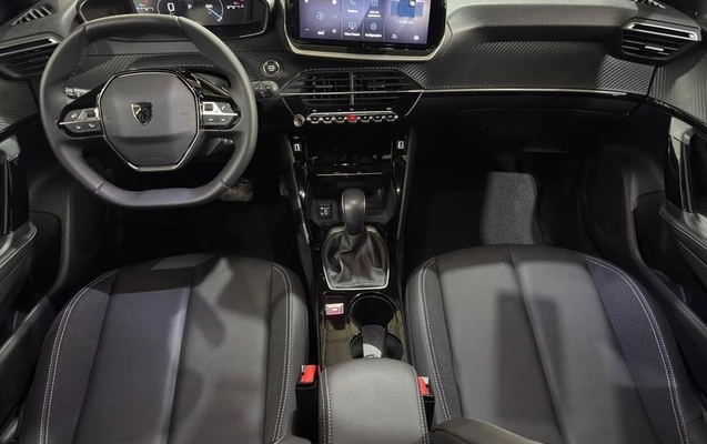 imagem-https://www.socarrao.com.br/sc-vehicle-images-prod/4448373/1793024660460-8432013_8_B_da8c3bf0f0.jpeg