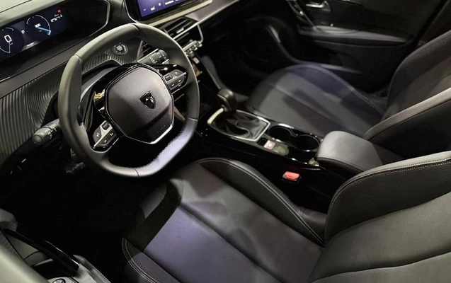 imagem-https://www.socarrao.com.br/sc-vehicle-images-prod/4448373/1793024660461-8432013_11_B_fb2fe72a05.jpeg