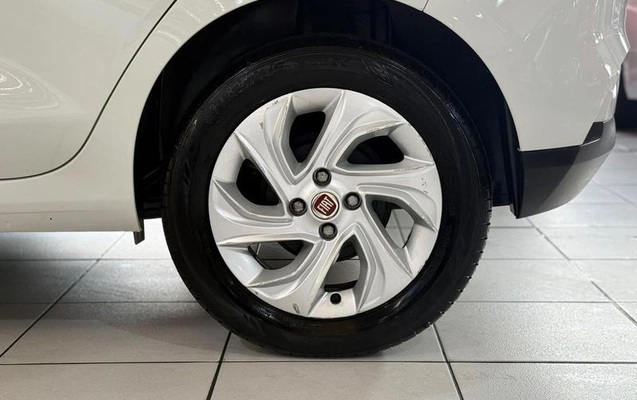 imagem-https://www.socarrao.com.br/sc-vehicle-images-prod/4448397/1793024837426-8512571_12_B_5a7018ca8a.jpeg