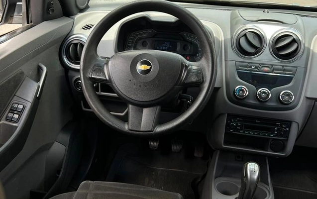 imagem-https://www.socarrao.com.br/sc-vehicle-images-prod/4448412/1793024883808-8605734_5_B_06d427837f.jpeg