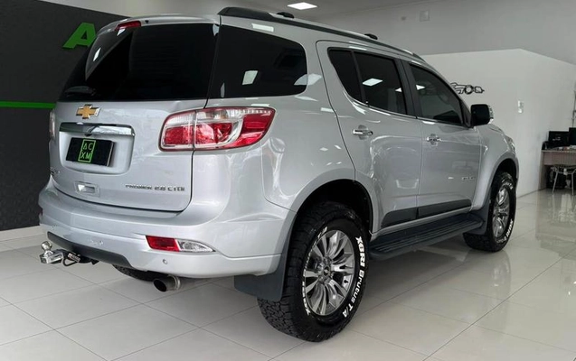 imagem-https://www.socarrao.com.br/sc-vehicle-images-prod/4448449/1793034855129-8553081_4_B_5e400a1f30.jpeg
