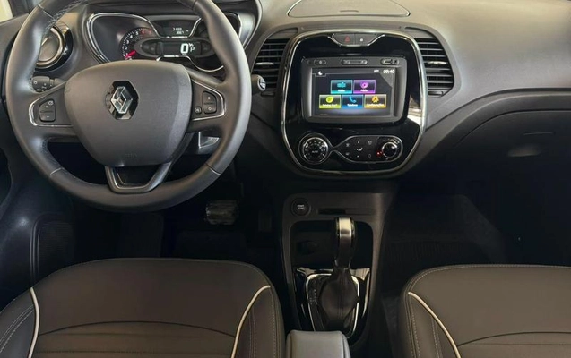 imagem-https://www.socarrao.com.br/sc-vehicle-images-prod/4448452/1793025198399-8557021_17_B_9fd8babea7.jpeg
