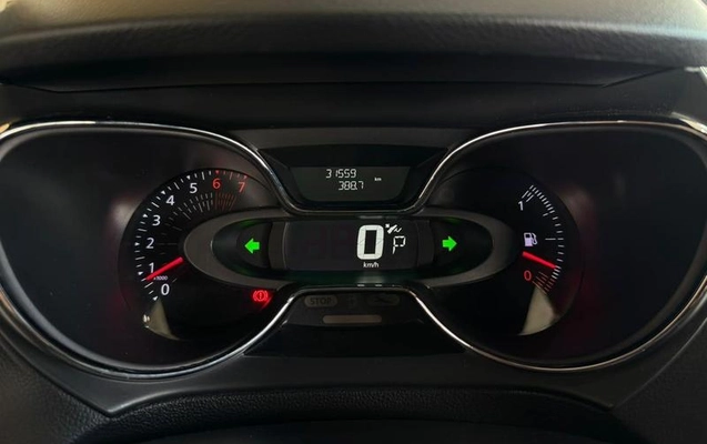 imagem-https://www.socarrao.com.br/sc-vehicle-images-prod/4448452/1793025198427-8557021_18_B_534b7d4eb5.jpeg
