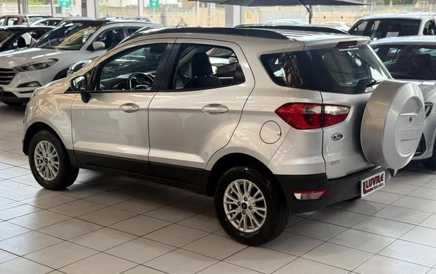 imagem-https://www.socarrao.com.br/sc-vehicle-images-prod/4448462/1793025350884-8553032_9_B_7bdcbb5700.jpeg
