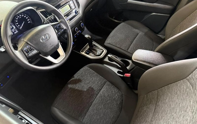 imagem-https://www.socarrao.com.br/sc-vehicle-images-prod/4448465/1793025388723-8476622_16_B_6a2c926a54.jpeg