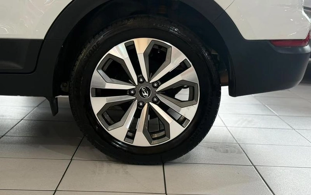 imagem-https://www.socarrao.com.br/sc-vehicle-images-prod/4448465/1793025388730-8476622_15_B_e2bc507823.jpeg