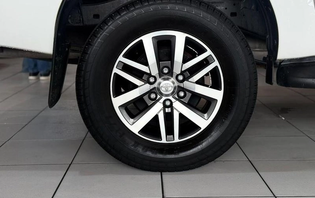 imagem-https://www.socarrao.com.br/sc-vehicle-images-prod/4448486/1793034836355-8543363_16_B_4281abc9a8.jpeg