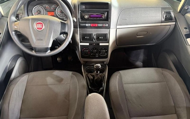 imagem-https://www.socarrao.com.br/sc-vehicle-images-prod/4448498/1793025585531-8528014_15_B_66114a029a.jpeg