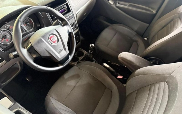 imagem-https://www.socarrao.com.br/sc-vehicle-images-prod/4448498/1793025585537-8528014_13_B_5a3e7a21b7.jpeg