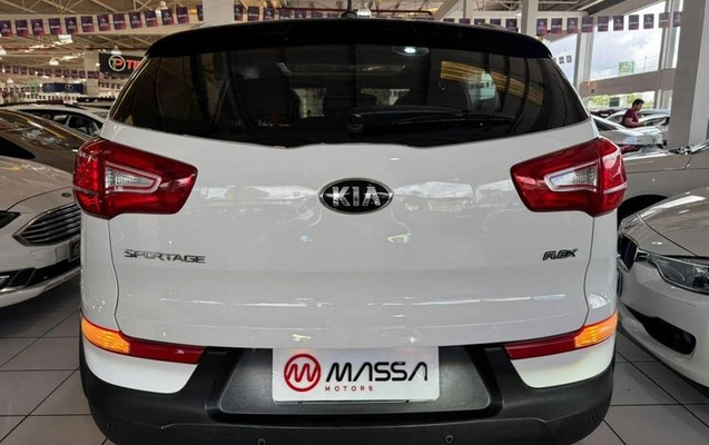 imagem-https://www.socarrao.com.br/sc-vehicle-images-prod/4448505/1793025639245-8583838_8_B_6301995dfd.jpeg