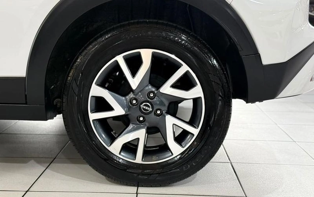 imagem-https://www.socarrao.com.br/sc-vehicle-images-prod/4448519/1793025701882-8550984_11_B_478931e2e7.jpeg