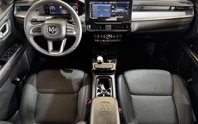 imagem-https://www.socarrao.com.br/sc-vehicle-images-prod/4448561/1793025992367-8560818_13_B_5859b77a5d.jpeg