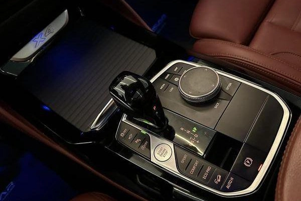 imagem-https://www.socarrao.com.br/sc-vehicle-images-prod/4448575/1793026211378-8565649_6_B_9267c95ec9.jpeg