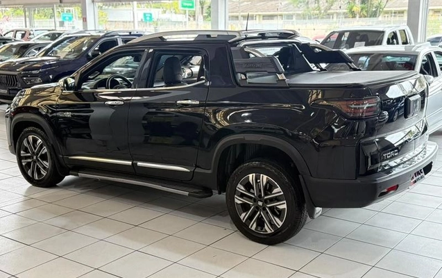 imagem-https://www.socarrao.com.br/sc-vehicle-images-prod/4448614/1793026502359-8440076_4_B_86fbc9aa63.jpeg