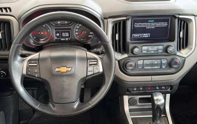 imagem-https://www.socarrao.com.br/sc-vehicle-images-prod/4448632/1793026558574-8605635_10_B_a5f08040c1.jpeg