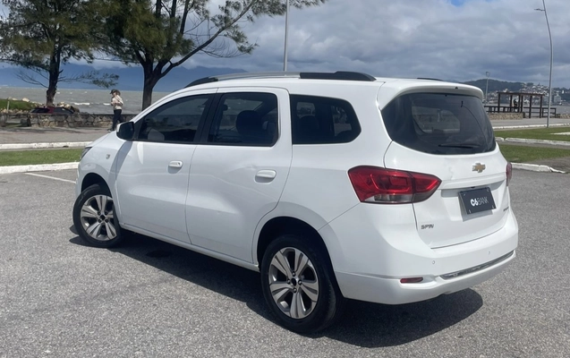 imagem-https://www.socarrao.com.br/sc-vehicle-images-prod/4448711/1793027311688-O5VAT0HzUxM2vCGia2azRoGOAHVhKZHL.jpg