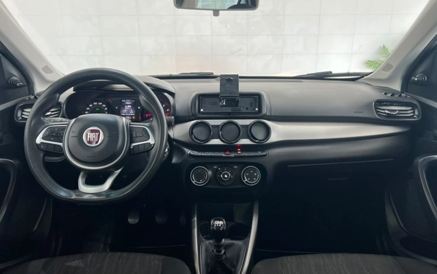 imagem-https://www.socarrao.com.br/sc-vehicle-images-prod/4448766/1793027691703-vdnzFjloV0BwKJFoJeTHE0LMYiijenn6.jpg