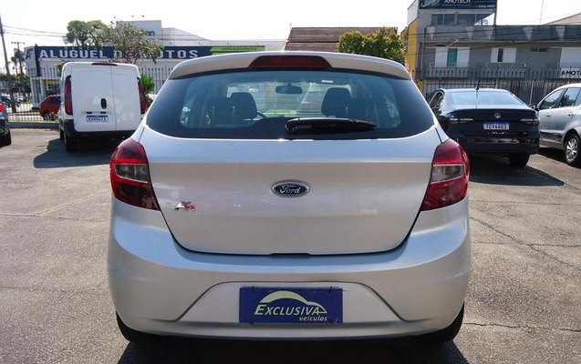 imagem-https://www.socarrao.com.br/sc-vehicle-images-prod/4448780/1793040415794-8412816_3_B_641dc00cff.jpeg