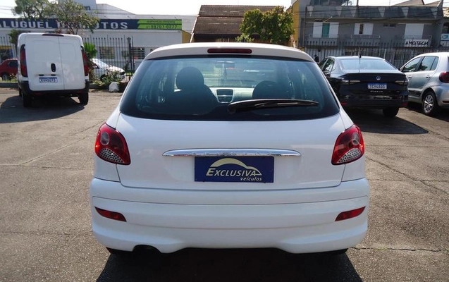 imagem-https://www.socarrao.com.br/sc-vehicle-images-prod/4448784/1793040421991-8445227_3_B_e2f5d488ca.jpeg