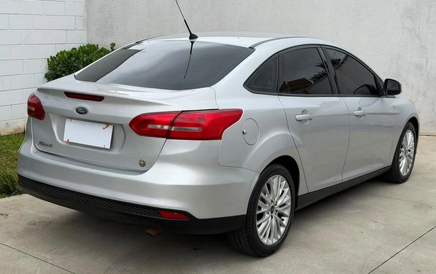 imagem-https://www.socarrao.com.br/sc-vehicle-images-prod/4448889/1793029108530-8597726_5_B_2ed8a13f12.jpeg