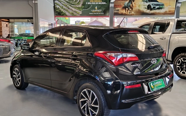 imagem-https://www.socarrao.com.br/sc-vehicle-images-prod/4448962/1793032482404-gVPK7qb7ghOMn5dVhjH6aiGvRwClnu5b.jpg