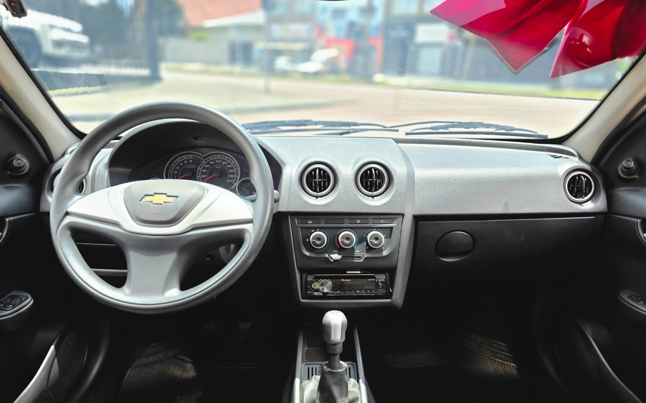 imagem-https://www.socarrao.com.br/sc-vehicle-images-prod/4449030/1793030348285-MjAyNjEwMjZfMTIwMjUwLmpwZw.jpg