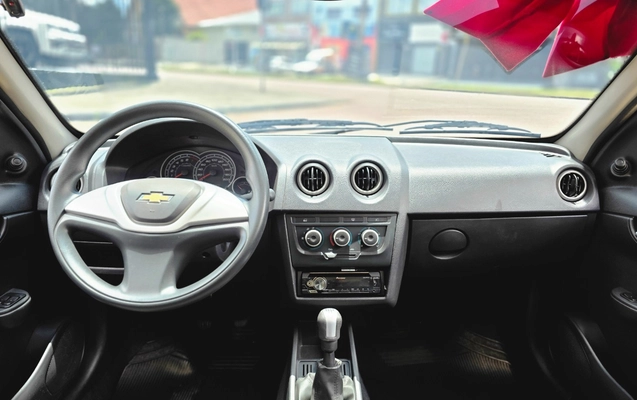 imagem-https://www.socarrao.com.br/sc-vehicle-images-prod/4449030/1793030348285-MjAyNjEwMjZfMTIwMjUwLmpwZw.jpg