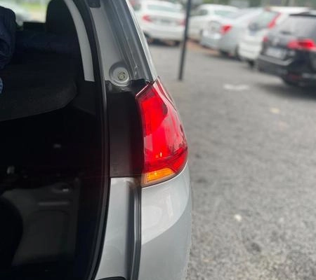 imagem-https://www.socarrao.com.br/sc-vehicle-images-prod/4449102/1793103488756-8606264_17_B_670a901728.jpeg