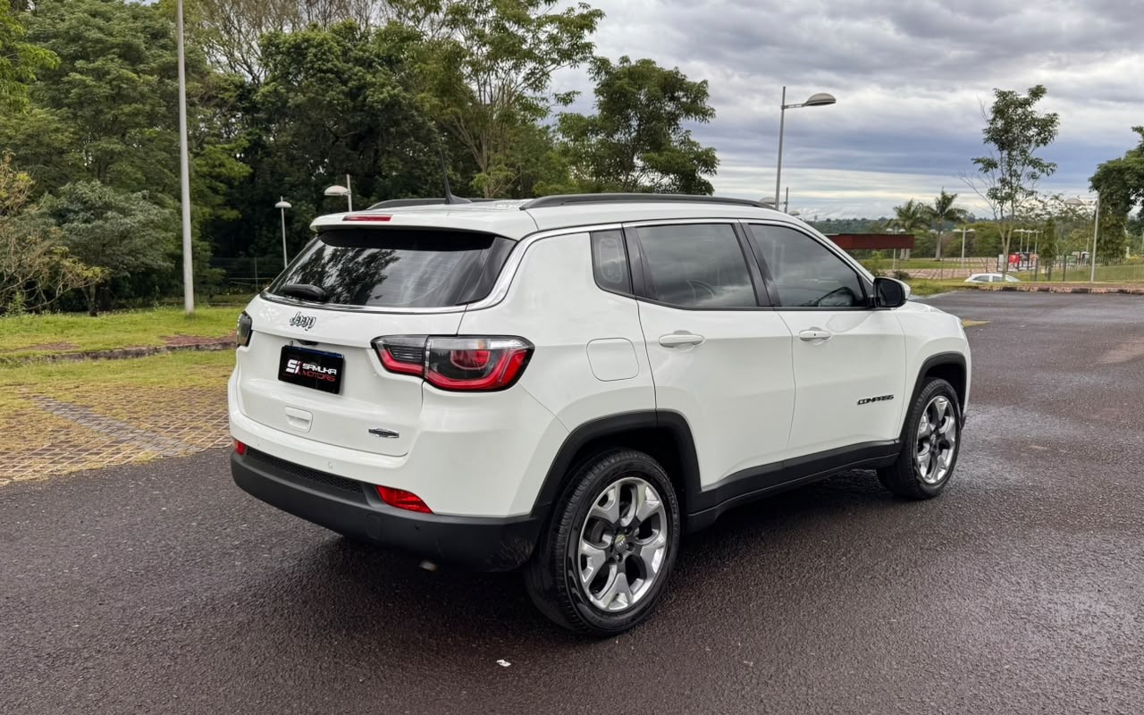imagem-https://www.socarrao.com.br/sc-vehicle-images-prod/4449188/1793031595192-V2hhdHNBcHAgSW1hZ2UgMjAyNi0xMC0yNiBhdCAxMS4yNi4zNiAoMSkuanBlZw.jpeg